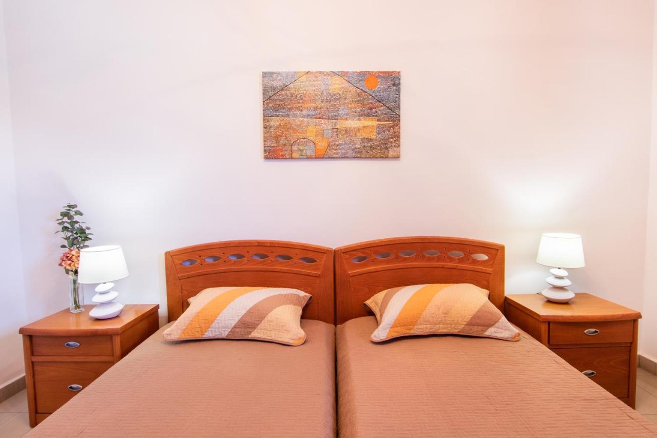 Divine Apartment Karpathos Esterno foto
