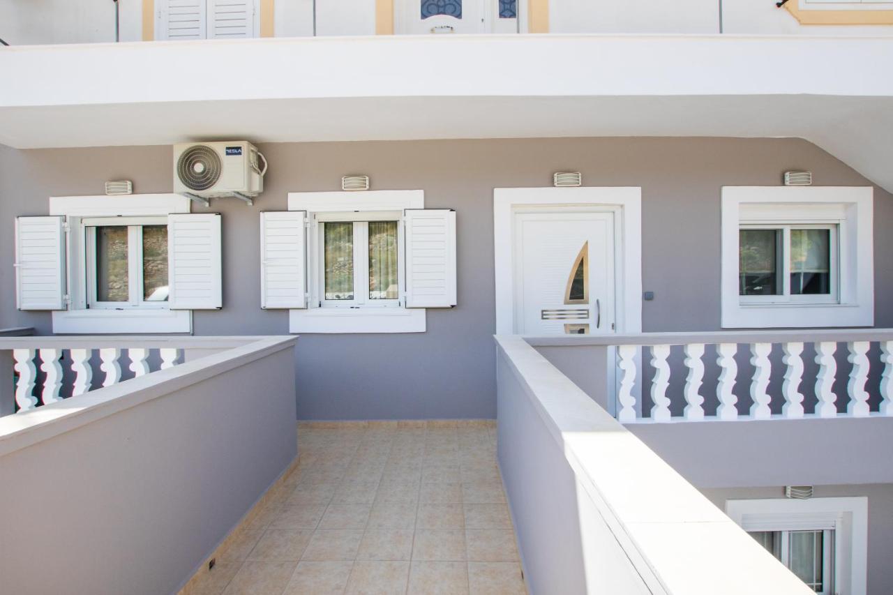 Divine Apartment Karpathos Esterno foto